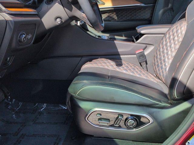 2022 Jeep Grand Cherokee Summit