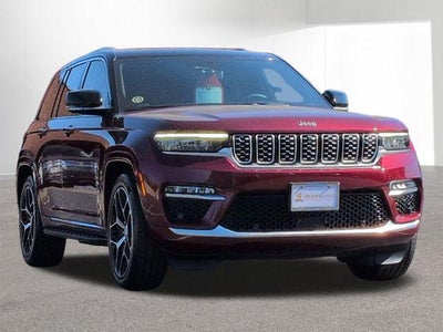 2022 Jeep Grand Cherokee Summit