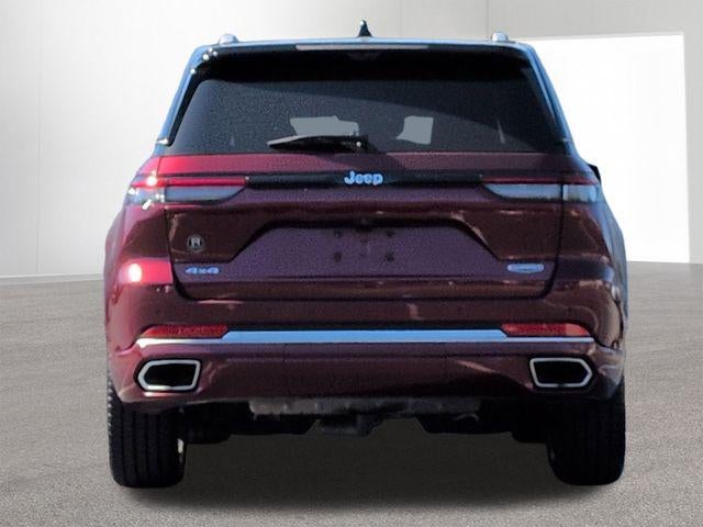 2022 Jeep Grand Cherokee Summit
