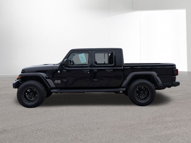 2022 Jeep Gladiator Overland