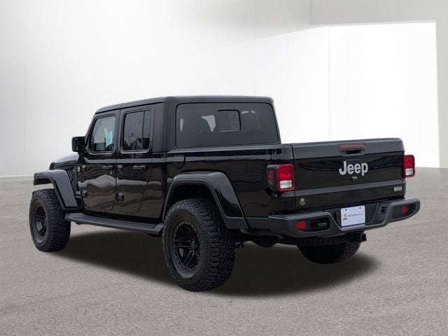 2022 Jeep Gladiator Overland