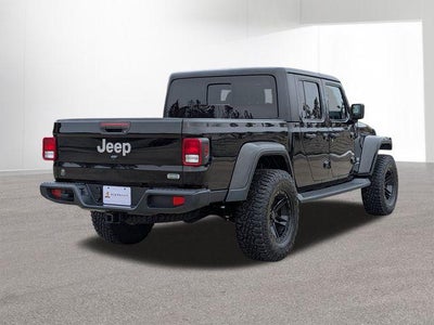 2022 Jeep Gladiator Overland