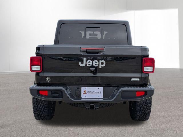 2022 Jeep Gladiator Overland