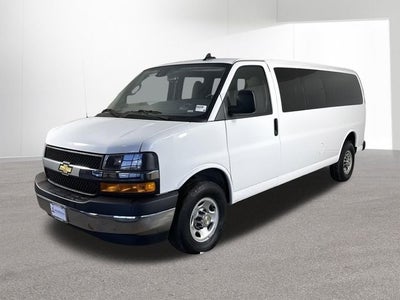 2024 Chevrolet Express 3500 LT Passenger