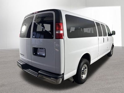 2024 Chevrolet Express 3500 LT Passenger