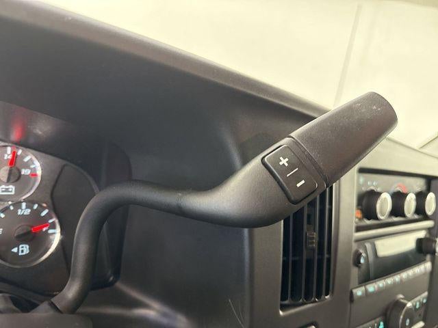 2024 Chevrolet Express LT Passenger