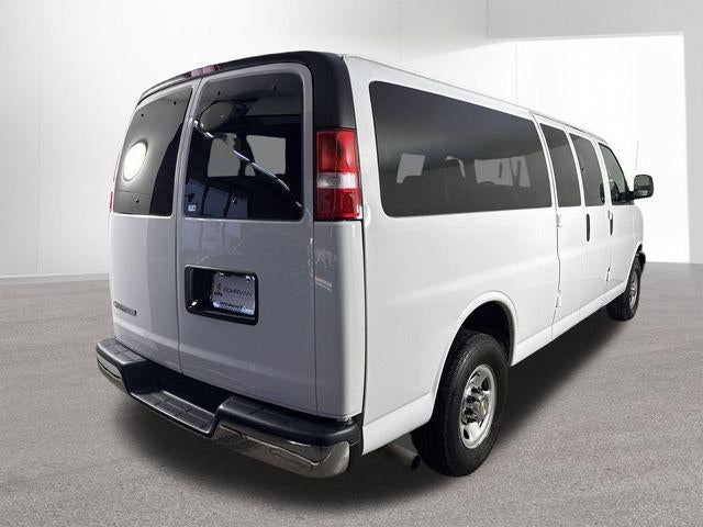 2024 Chevrolet Express LT Passenger