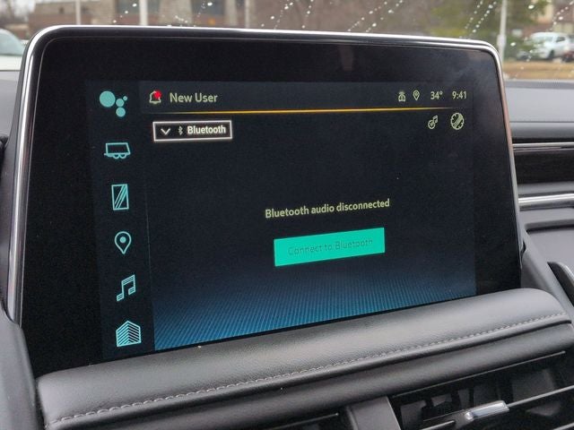 2024 Chevrolet Suburban LT