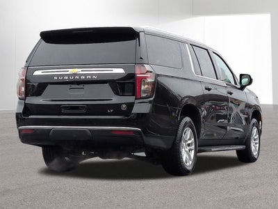 2024 Chevrolet Suburban LT