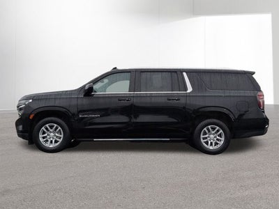 2024 Chevrolet Suburban LT