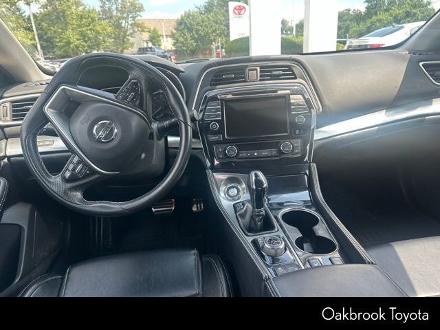 2022 Nissan Maxima SV