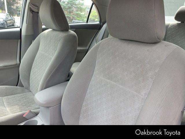 2009 Toyota COROLLA LE