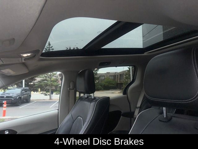 2022 Chrysler Pacifica Limited