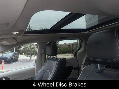 2022 Chrysler Pacifica Limited