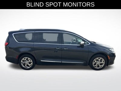 2021 Chrysler Pacifica Limited