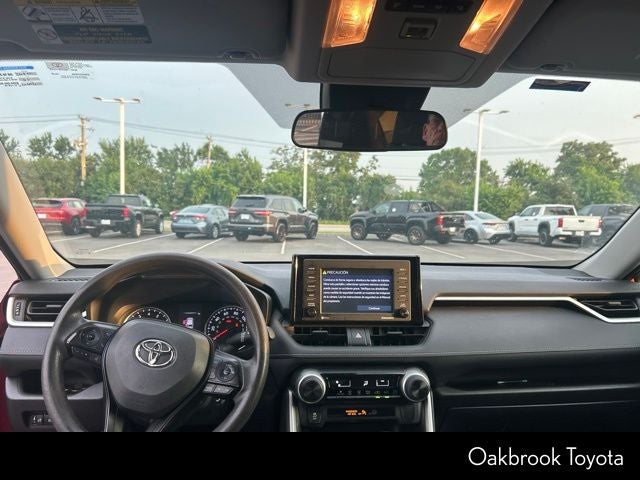2020 Toyota RAV4 LE
