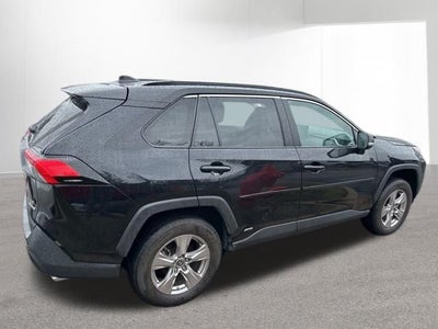 2022 Toyota RAV4 HYBRID LE