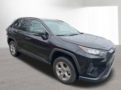 2022 Toyota RAV4 HYBRID LE