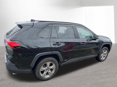 2022 Toyota RAV4 HYBRID LE