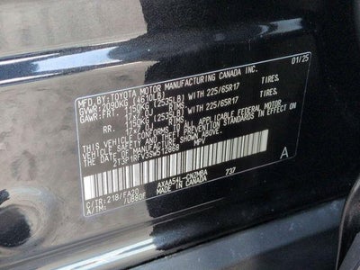 2025 Toyota RAV4 XLE