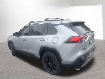 2022 Toyota RAV4 Hybrid SE