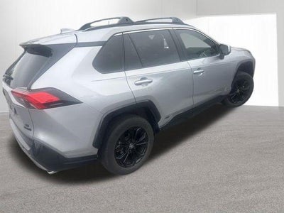 2022 Toyota RAV4 Hybrid SE