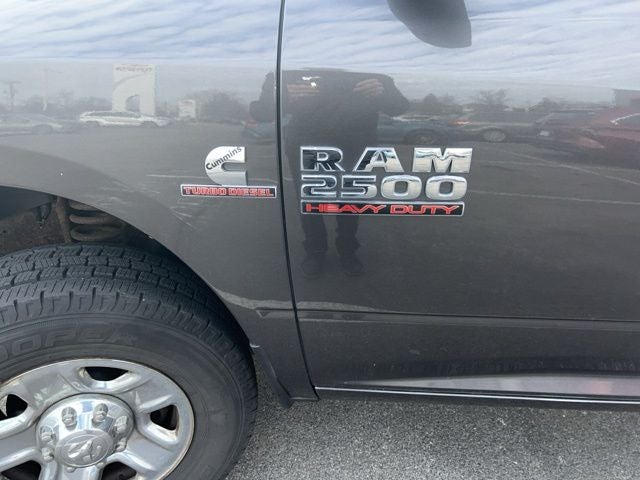 2016 RAM 2500 Tradesman LONG BED TOP CAMPING