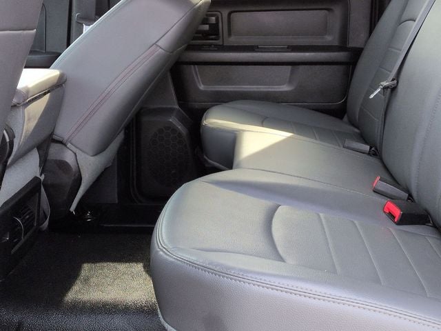 2016 RAM 2500 Tradesman LONG BED TOP CAMPING