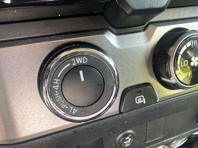 2017 Toyota Tacoma SR5 V6