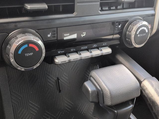 2024 Toyota TACOMA SR5 SR5