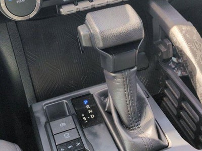 2024 Toyota TACOMA SR5 SR5