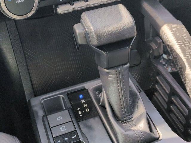 2024 Toyota TACOMA SR5 SR5