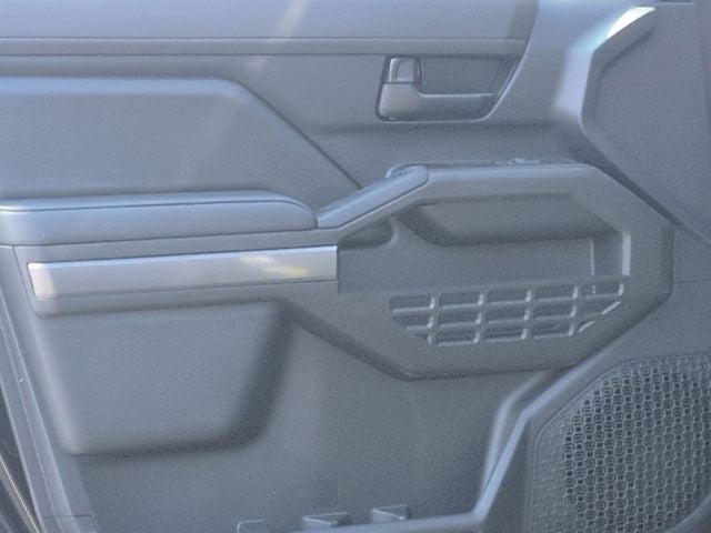 2026 Toyota Tacoma SR5 - Photo 12