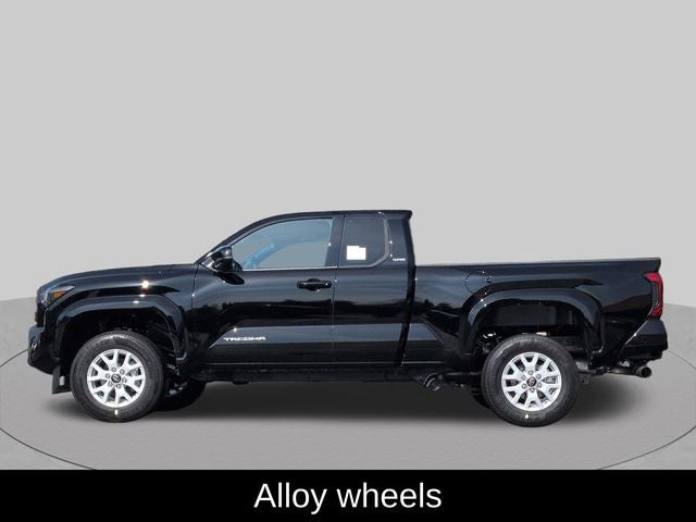 2026 Toyota Tacoma SR5 - Photo 8