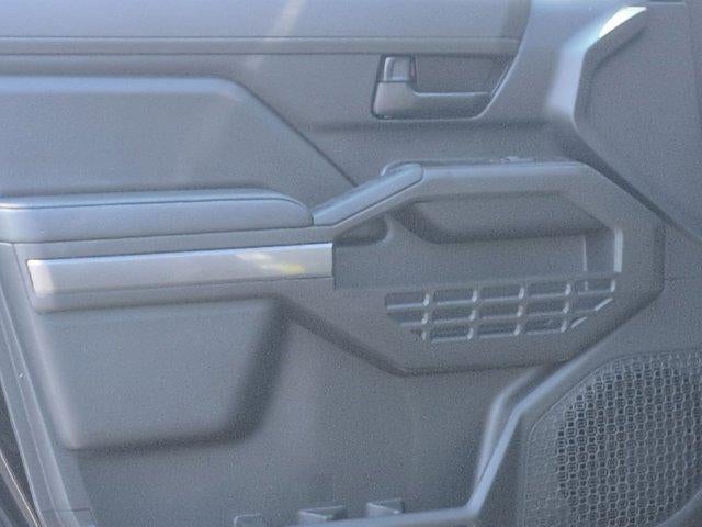 2026 Toyota Tacoma SR5 - Photo 39