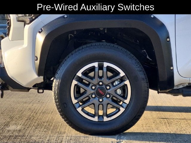 2024 Toyota Tacoma i-FORCE MAX TRD Sport
