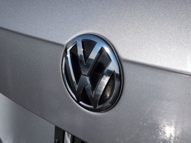 2021 Volkswagen Tiguan 2.0T SE R-Line Black