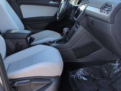 2021 Volkswagen Tiguan 2.0T SE R-Line Black