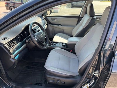 2017 Toyota Camry Hybrid SE