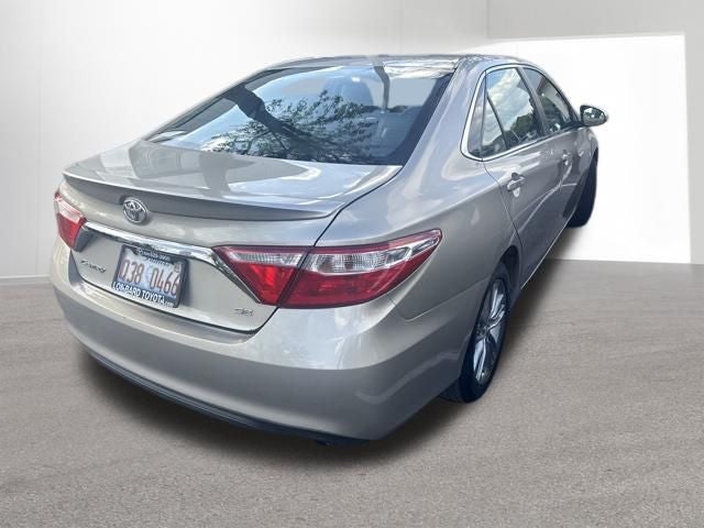 2016 Toyota Camry SE