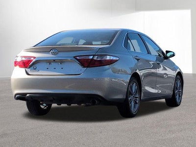 2016 Toyota CAMRY SE