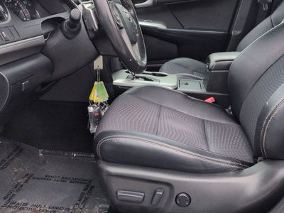 2013 Toyota CAMRY SE