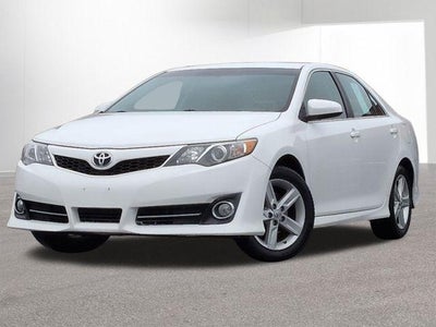 2013 Toyota CAMRY SE