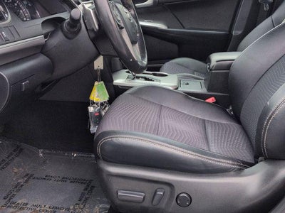 2013 Toyota CAMRY SE