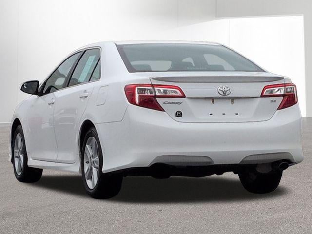 2013 Toyota CAMRY SE