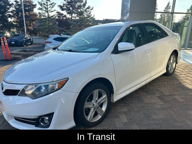 2014 Toyota CAMRY SE