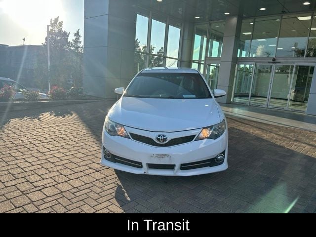 2014 Toyota CAMRY SE