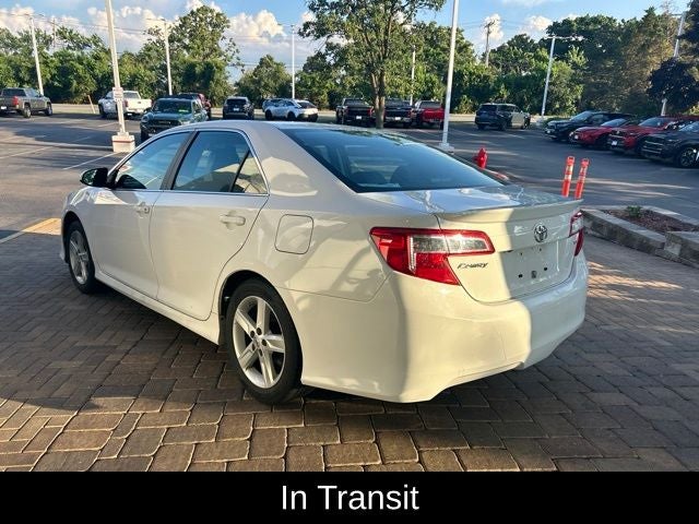 2014 Toyota CAMRY SE