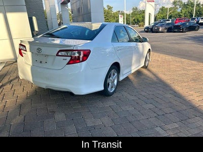 2014 Toyota CAMRY SE