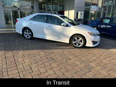 2014 Toyota CAMRY SE